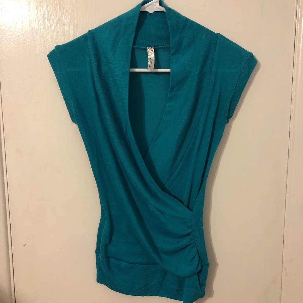 Bella D Shirt | XS